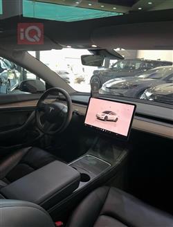 تسلا موديل 3